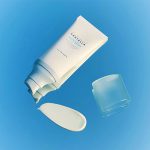 سرم ضد آفتاب سنتلا اصل کره برند اسکین 1004 بی رنگ با SPF 50 - Image 5