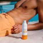 اسپری ضد آفتاب ایزدین SPF50 حجم 250 میل - Image 3