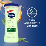 لوسیون بدن حاوی عصاره آلوئه‌ورا وازلین Vaseline مدل Aloe Soothing - Image 5